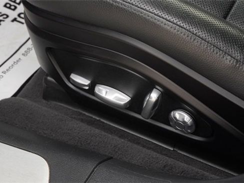 Used 2020 Porsche Panamera 4 image 22