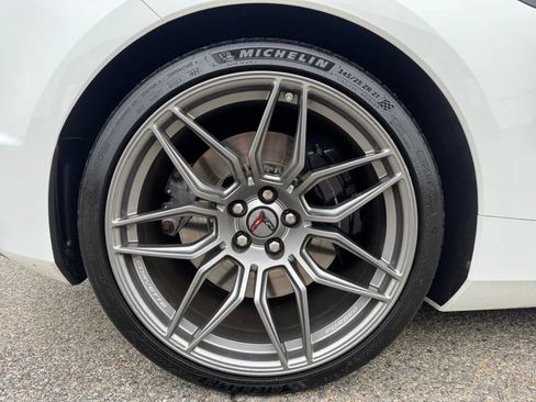 Used 2024 Chevrolet Corvette Z06 RWD image 37