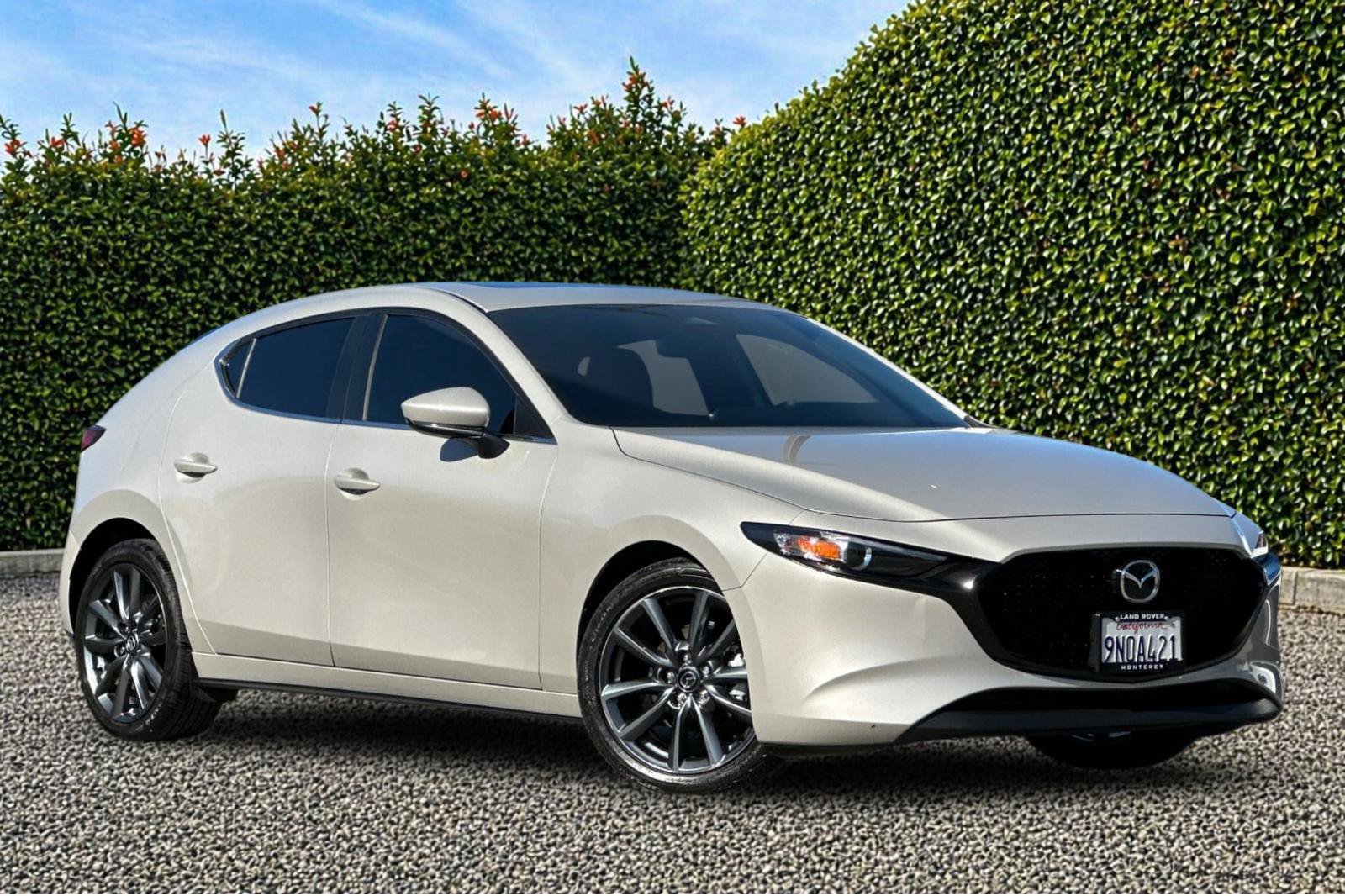 Used 2024 MAZDA MAZDA3 s FWD image 1