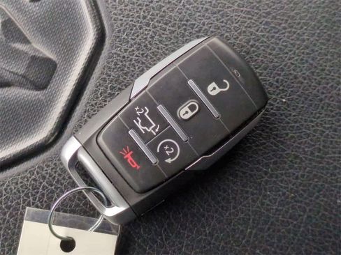 Used 2023 RAM 1500 Laramie image 26