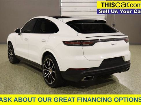 Used 2021 Porsche Cayenne Coupe AWD/4WD image 5