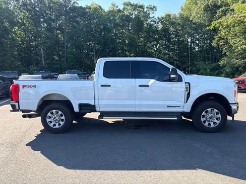 Used 2023 Ford F250 XLT w/ FX4 Off-Road Package AWD/4WD image 6