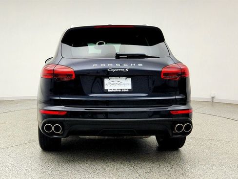 Used 2017 Porsche Cayenne S w/ Premium Package AWD/4WD image 6