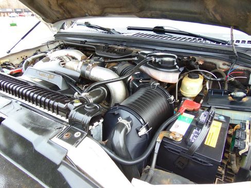 Used 2004 Ford F250 XLT image 65