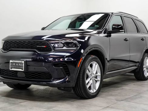 Used 2024 Dodge Durango GT AWD/4WD image 9