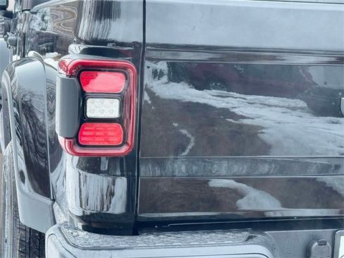 New 2026 Jeep Gladiator Sport image 9