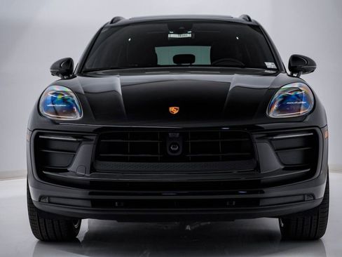 New 2026 Porsche Macan image 6