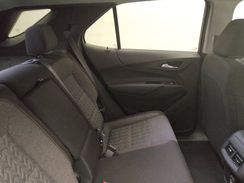 Used 2023 Chevrolet Equinox LT image 19