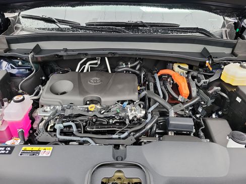New 2026 Toyota Grand Highlander AWD Hybrid image 16