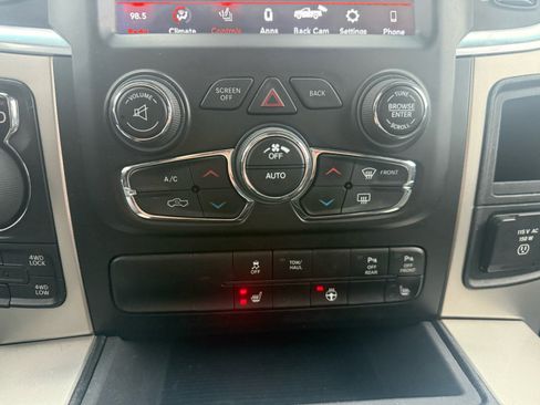 Used 2018 RAM 1500 Big Horn image 25