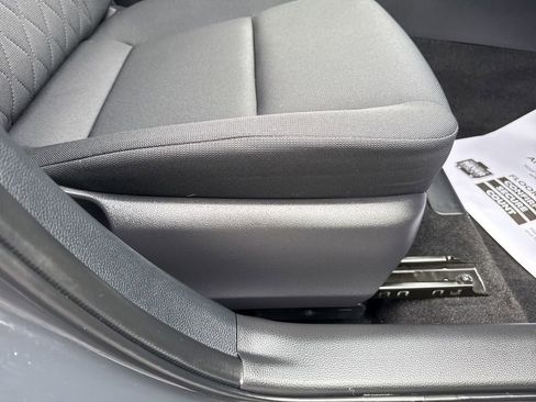 Certified 2024 Toyota Corolla LE image 31