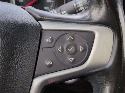 Used 2019 GMC Terrain SLT FWD image 24