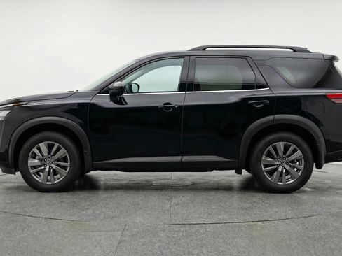 Used 2025 Nissan Pathfinder SV FWD image 11