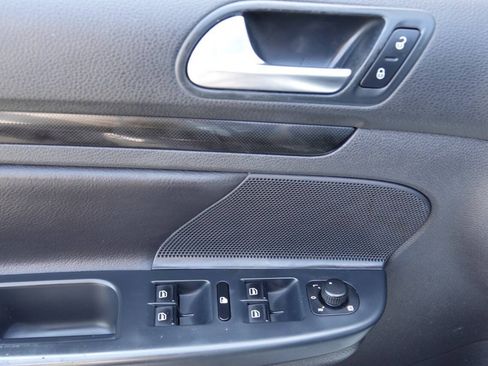 Used 2012 Volkswagen Jetta TDI FWD image 56