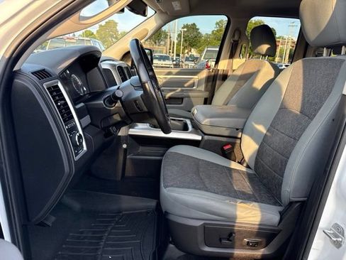 Used 2019 RAM 1500 Warlock w/ Luxury Group AWD/4WD image 12