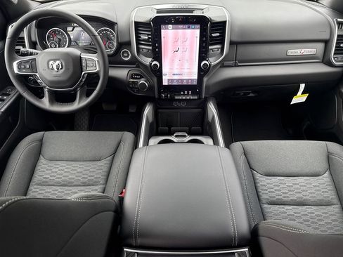 New 2026 RAM 1500 4x4 Crew Cab image 12