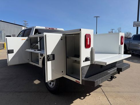 New 2026 GMC Sierra 3500 Pro w/ Convenience Package image 33