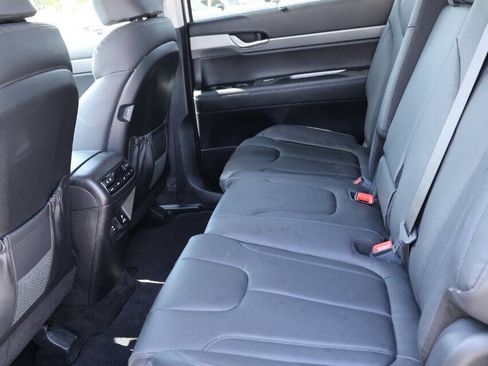 Used 2025 Hyundai Palisade SEL AWD/4WD image 17
