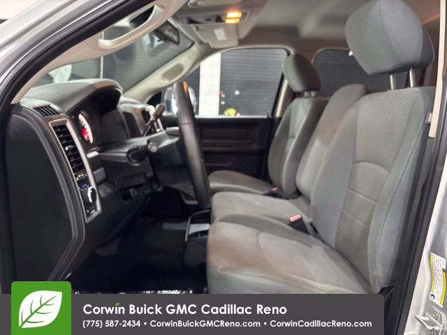Used 2014 RAM 2500 Tradesman w/ Chrome Appearance Group AWD/4WD image 14