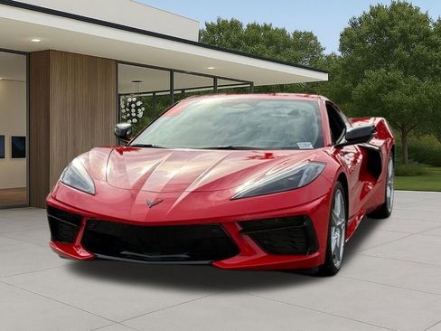 Used 2024 Chevrolet Corvette Stingray Preferred Cpe w/ Battery Protection Package image 2