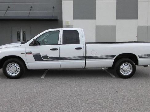 Used 2007 Dodge Ram 2500 Truck ST RWD image 2