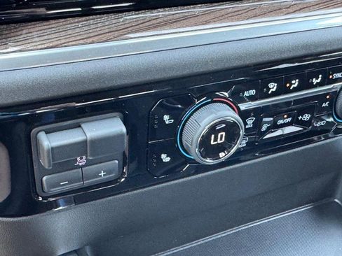 New 2026 Chevrolet Silverado 1500 LT image 15