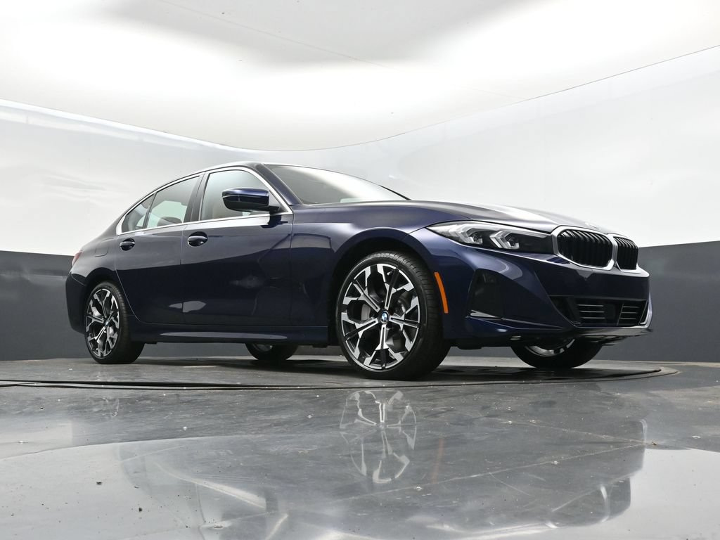 Used 2026 BMW 330i Sedan w/ Convenience Package RWD image 44