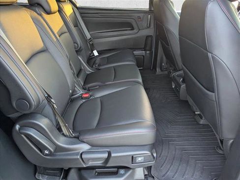 Certified 2025 Honda Odyssey Sport-L image 21