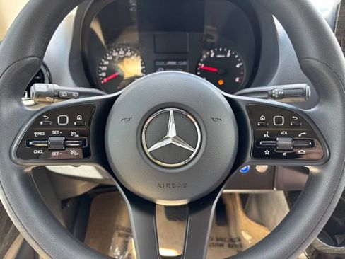 Used 2019 Mercedes-Benz Sprinter 3500 image 29