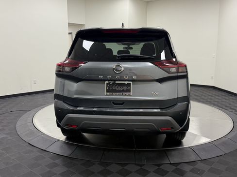 Used 2021 Nissan Rogue SV w/ Premium Package FWD image 6