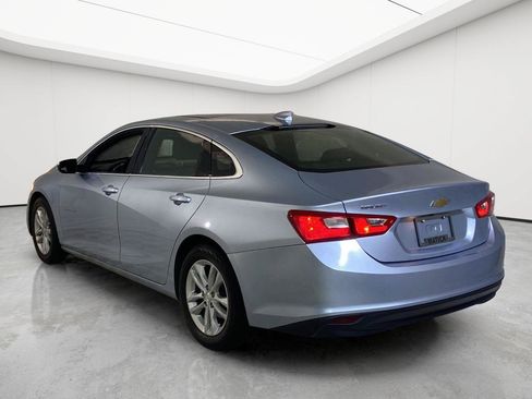 Used 2018 Chevrolet Malibu LT FWD image 45