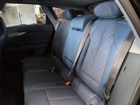 Certified 2025 Cadillac Optiq Sport 2 w/ LPO, Floor Liner Package image 24