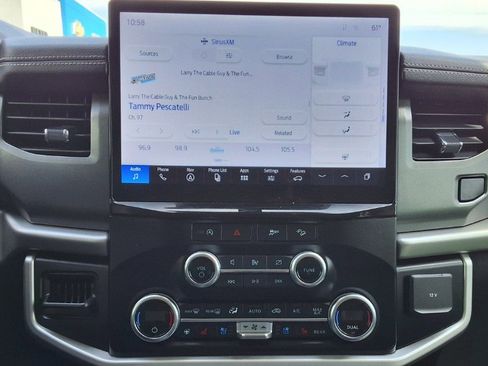 Used 2024 Ford Expedition Max XLT AWD/4WD image 19