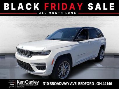 New 2023 Jeep Grand Cherokee Summit w/ Luxury Tech Group V