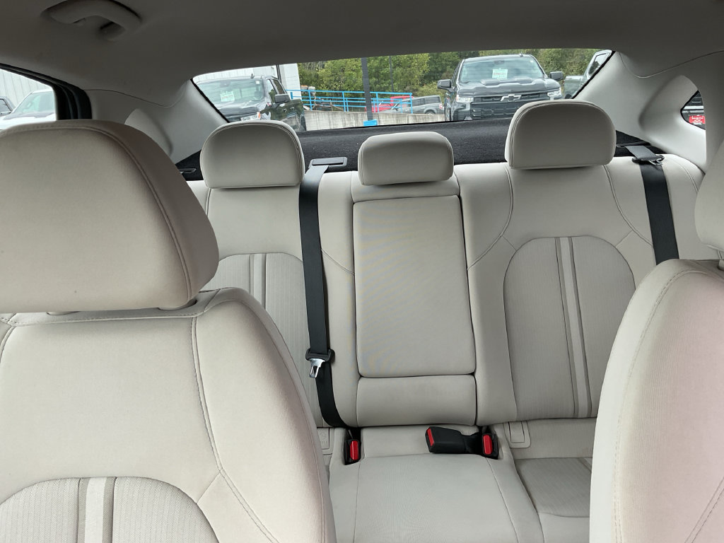Used 2025 Hyundai Sonata SEL FWD image 24