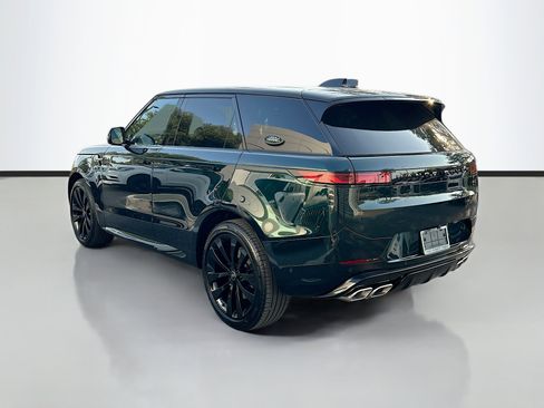 New 2025 Land Rover Range Rover Sport Dynamic SE image 3