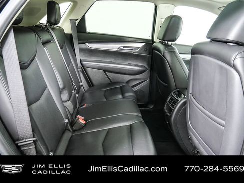 Used 2018 Cadillac XT5 Premium Luxury image 24