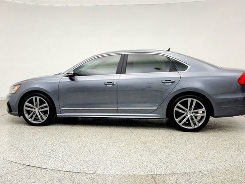 Used 2016 Volkswagen Passat 1.8T R-Line FWD image 8