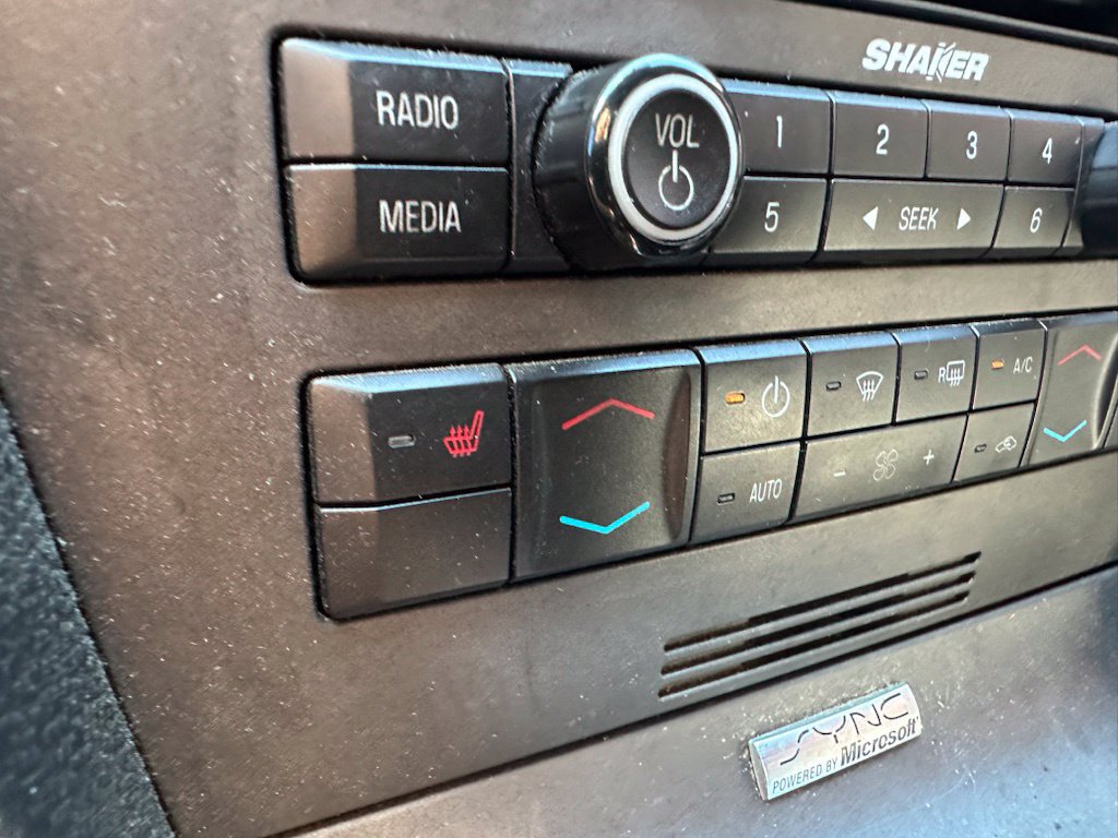 Used 2013 Ford Mustang GT Premium w/ Electronics Pkg RWD image 17