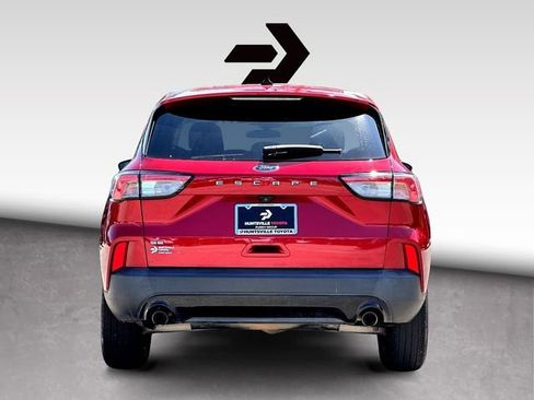 Used 2021 Ford Escape SE w/ SE Sport Appearance Package FWD image 7