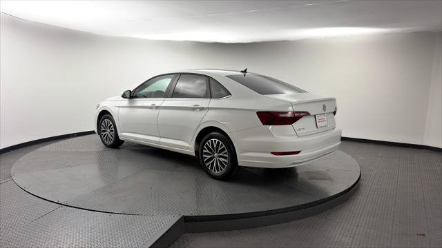 Used 2020 Volkswagen Jetta SE w/ SE Cold Weather Package FWD image 6