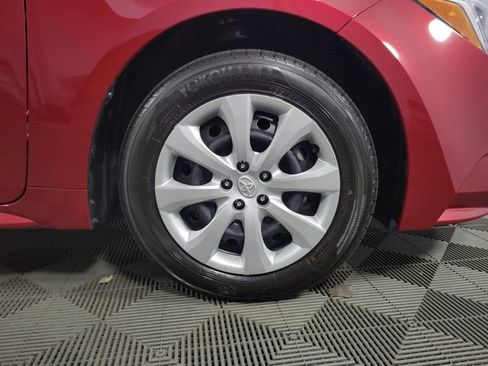 Used 2026 Toyota Corolla LE FWD image 11