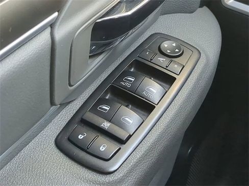 Used 2018 RAM 1500 Big Horn image 28