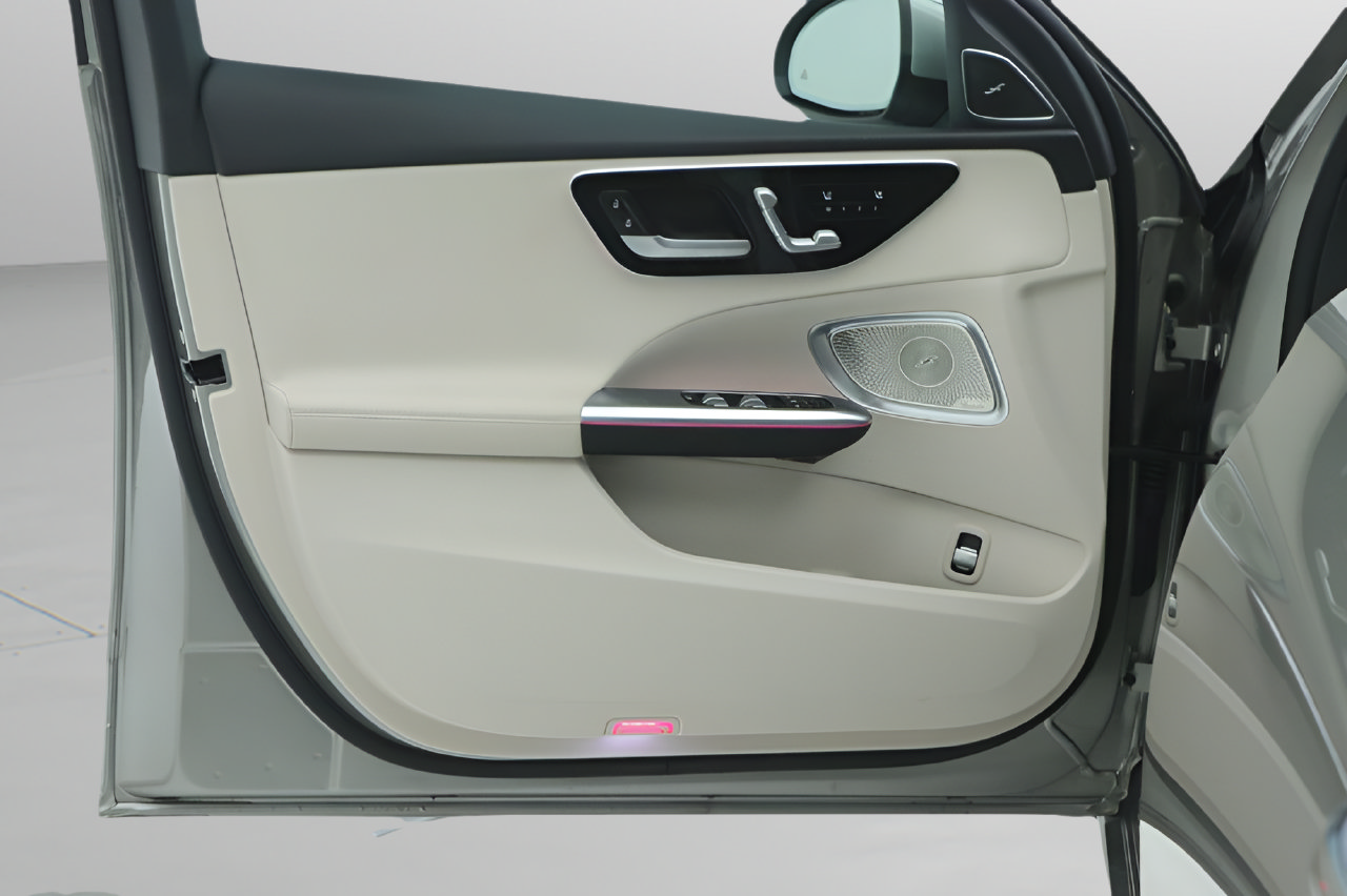 Certified 2023 Mercedes-Benz C 300 Sedan image 17