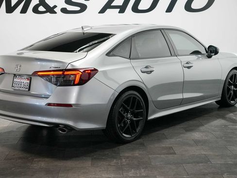 Used 2025 Honda Civic Sport image 5