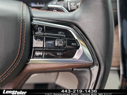 Used 2023 Jeep Grand Cherokee L Summit w/ Advanced Protech Group IV AWD/4WD image 28