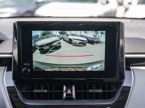 Used 2025 Toyota Corolla Cross L FWD image 28
