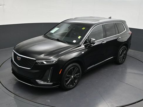 Used 2023 Cadillac XT6 Luxury FWD image 20