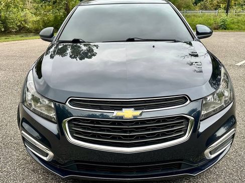 Used 2016 Chevrolet Cruze LT FWD image 10