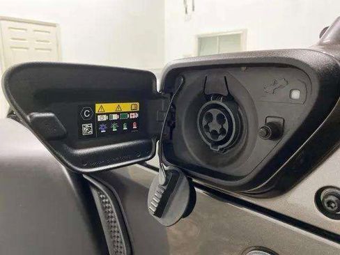 Used 2025 Jeep Wrangler Unlimited Sport S 4xe image 82